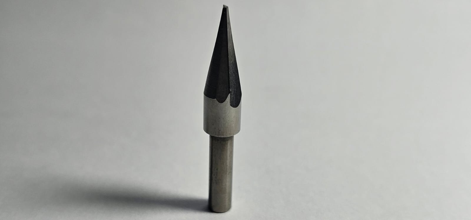 Fresa Ø1.5*10° *4D&6*35L